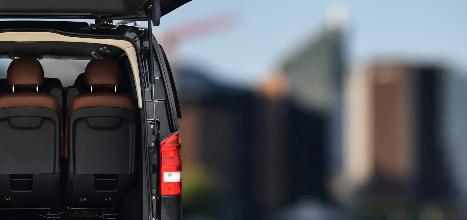 Der Unterschied zwischen Standard Taxi und VIP Transport in Zürich